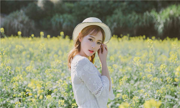 札达标题：想找个女人帮忙生孩子的有效解决方案，助您圆梦家庭